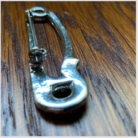 Vintage MCM Rare “Baby Shower” Blue Sparkly Safety Pin Brooch. Flaw/read :-) - Picture 3 of 4